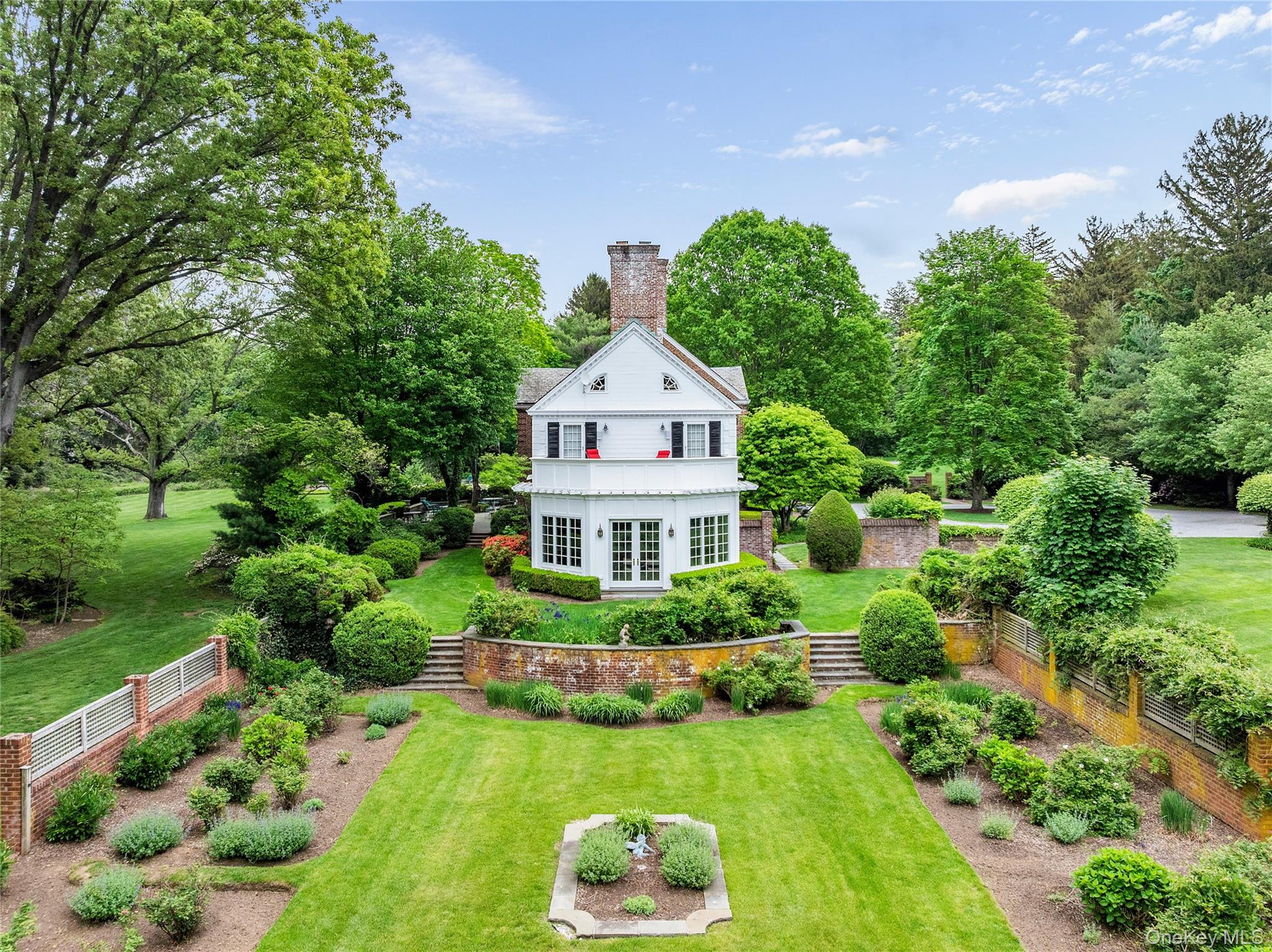 52 Piping Rock Road – For Sale photo 25