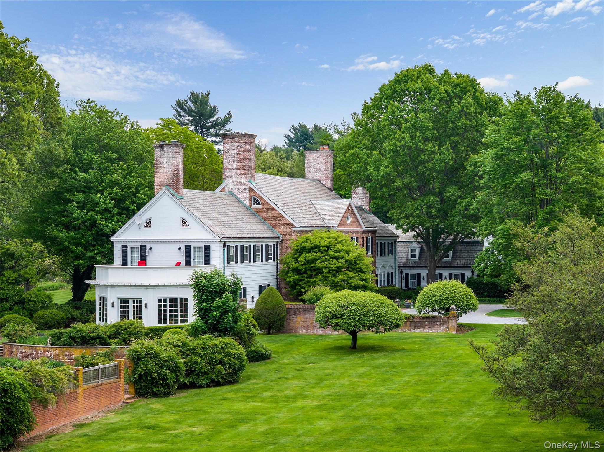52 Piping Rock Road – For Sale photo 23