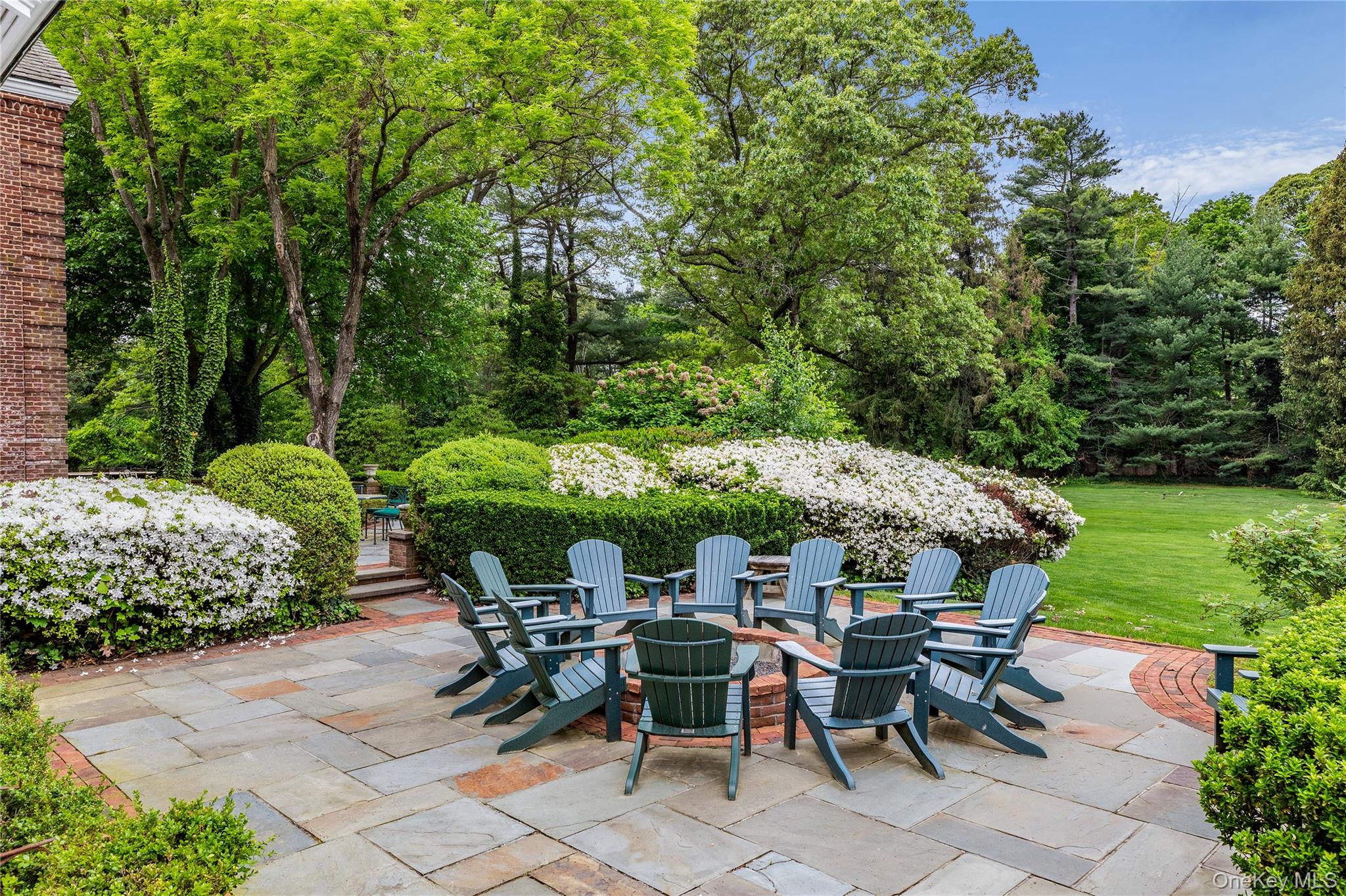 52 Piping Rock Road – For Sale photo 22