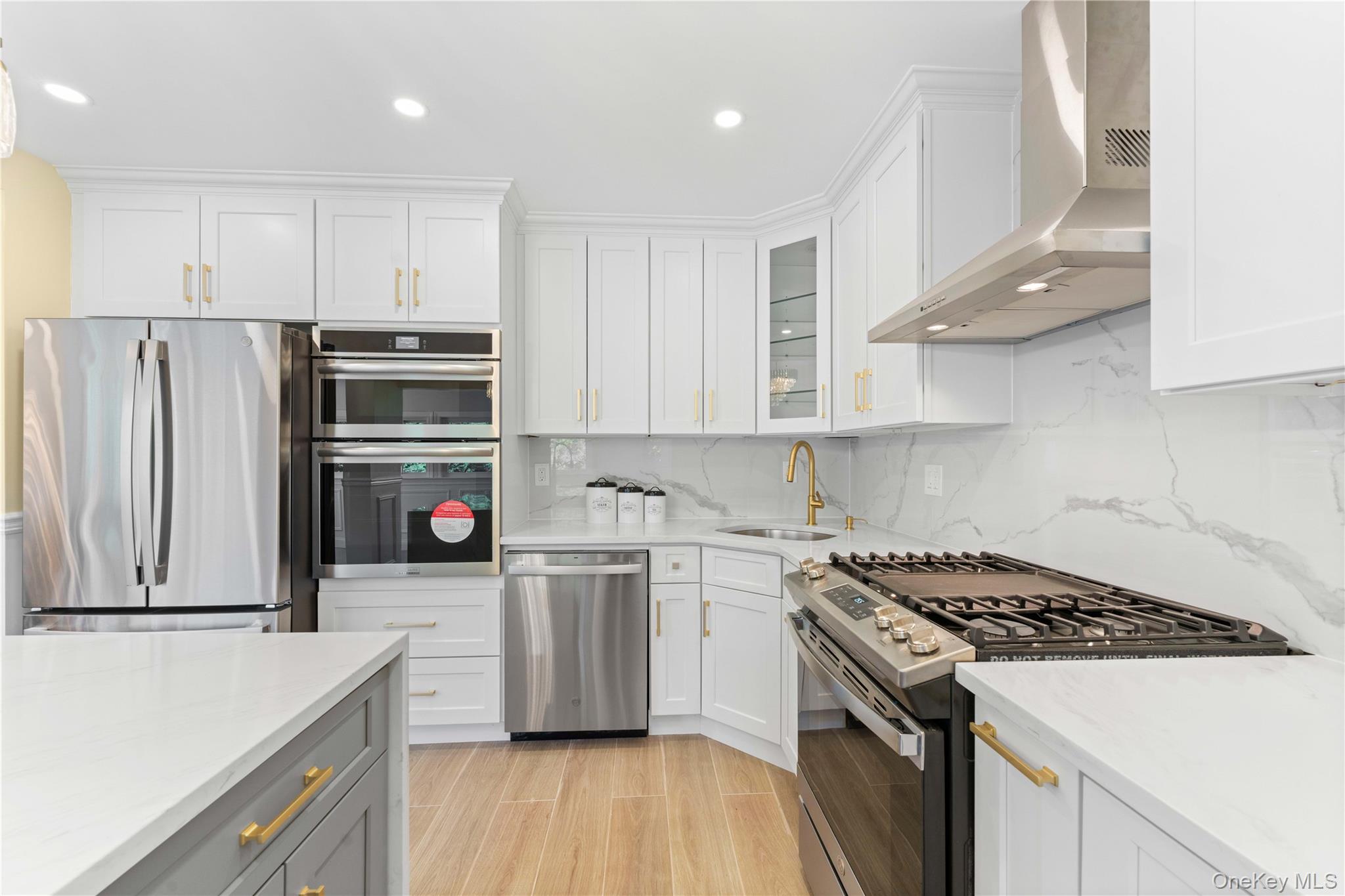 1059 Denton Avenue – For Sale photo 19