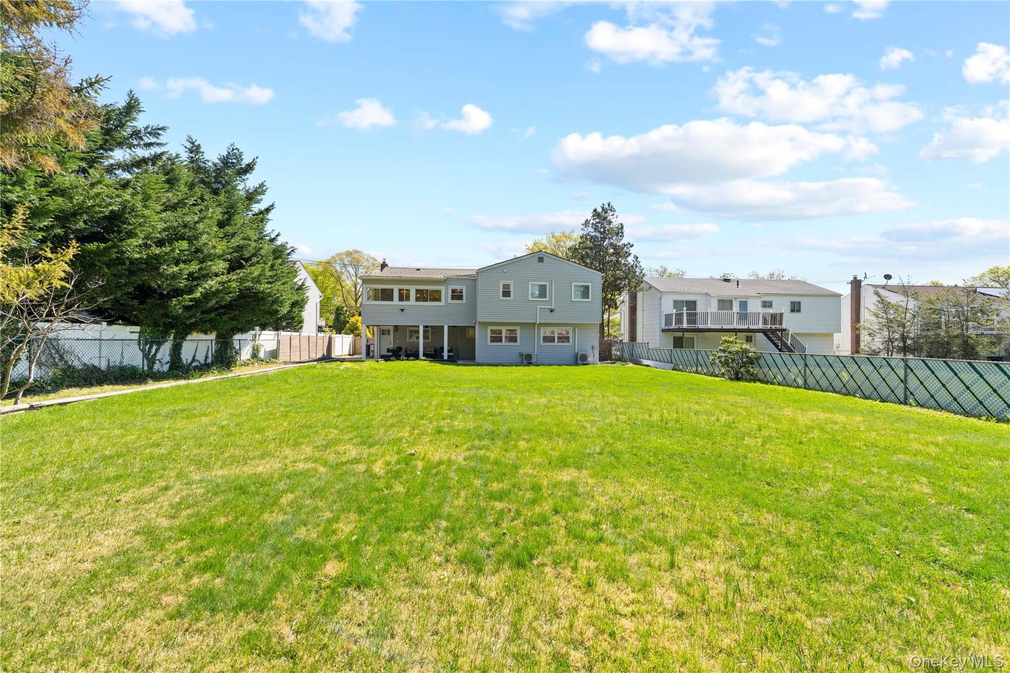 1059 Denton Avenue – For Sale photo 6
