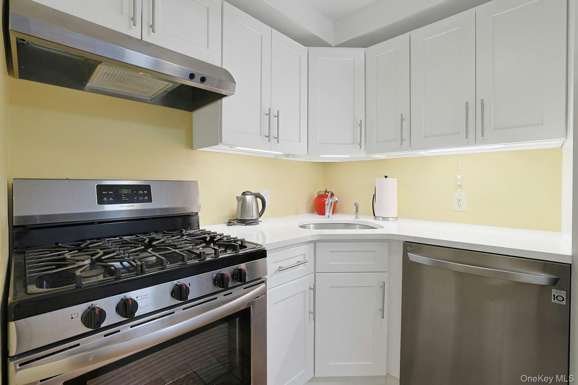 1 Hawley Terrace, Unit 2A photo 18
