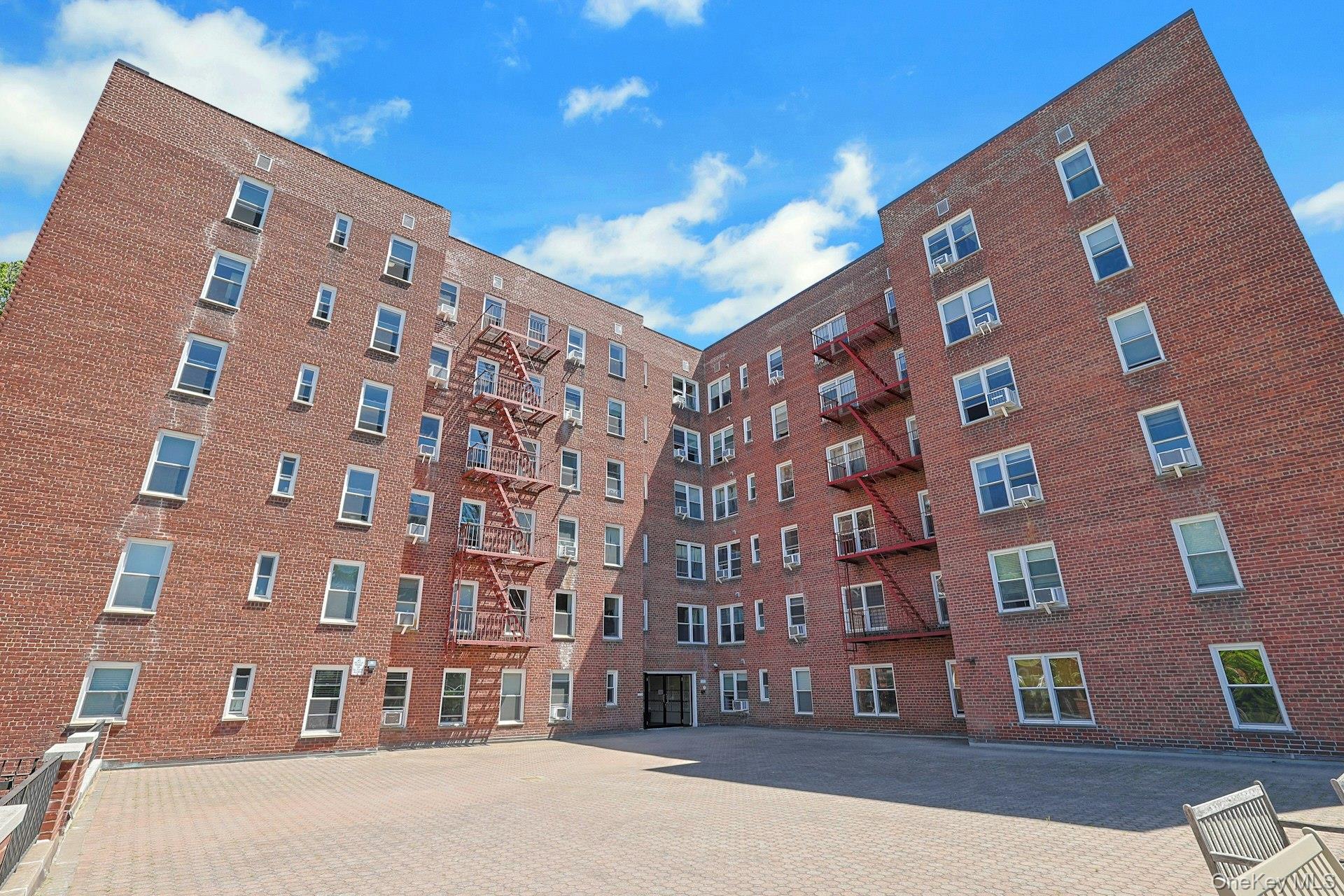 1 Hawley Terrace, Unit 2A