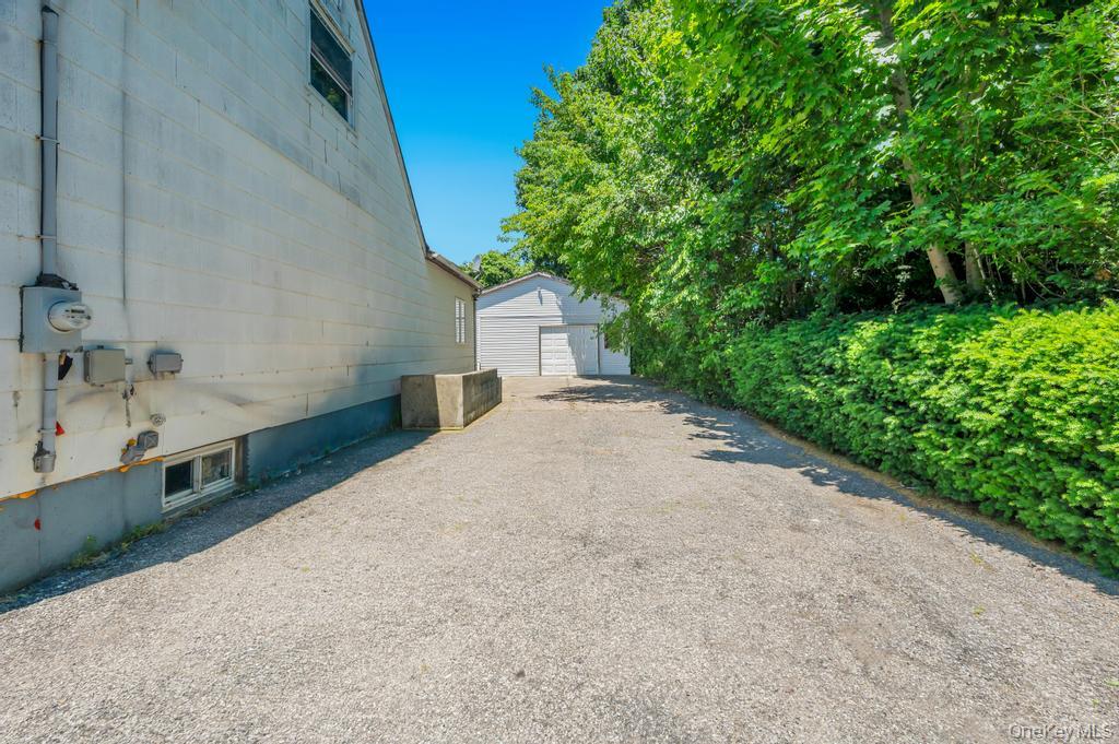 27 Yarnell Street – For Sale photo 3