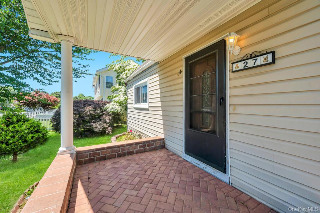 27 Yarnell Street – For Sale photo 6
