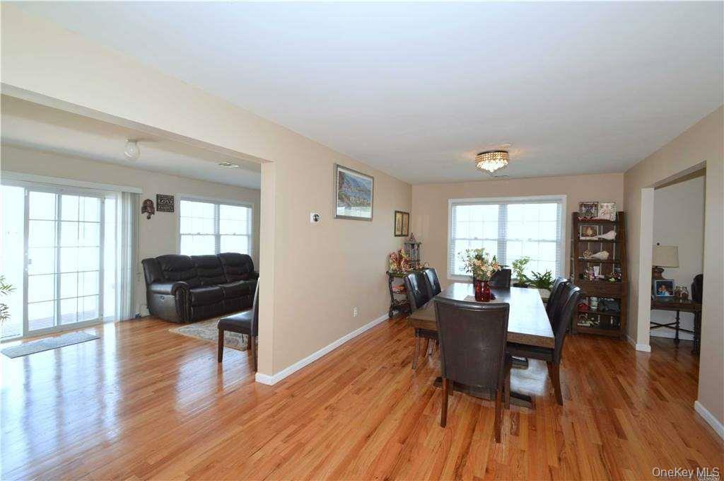 106 Roosevelt Avenue – For Sale photo 8