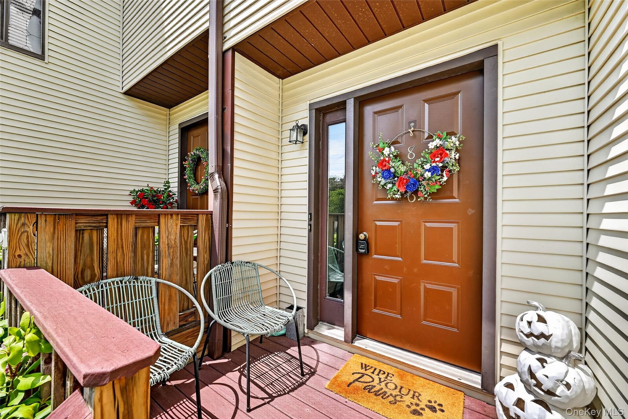 6 Linda Court – For Sale photo 2
