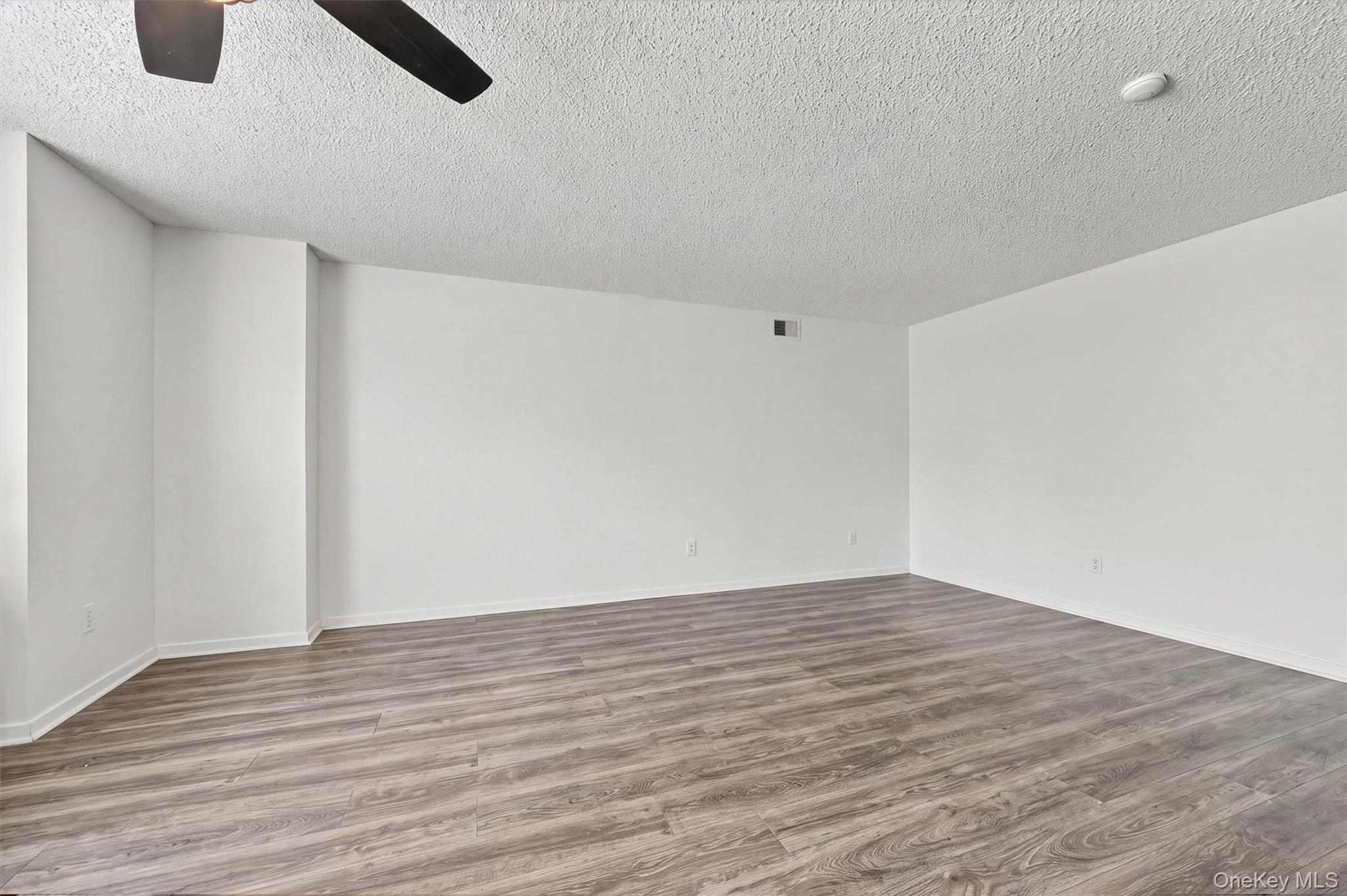 6 Linda Court – For Sale photo 8