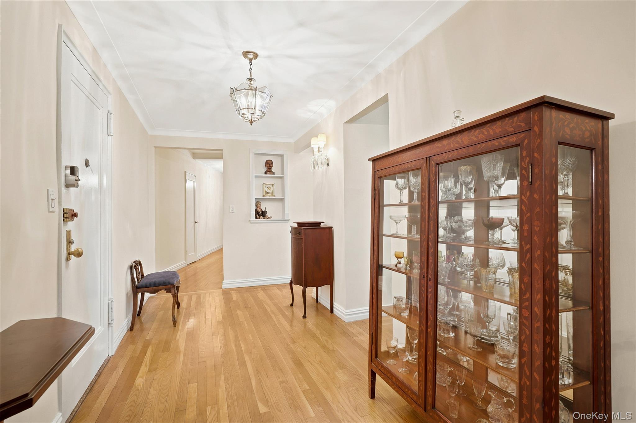 949 Palmer, Unit 1R photo 3