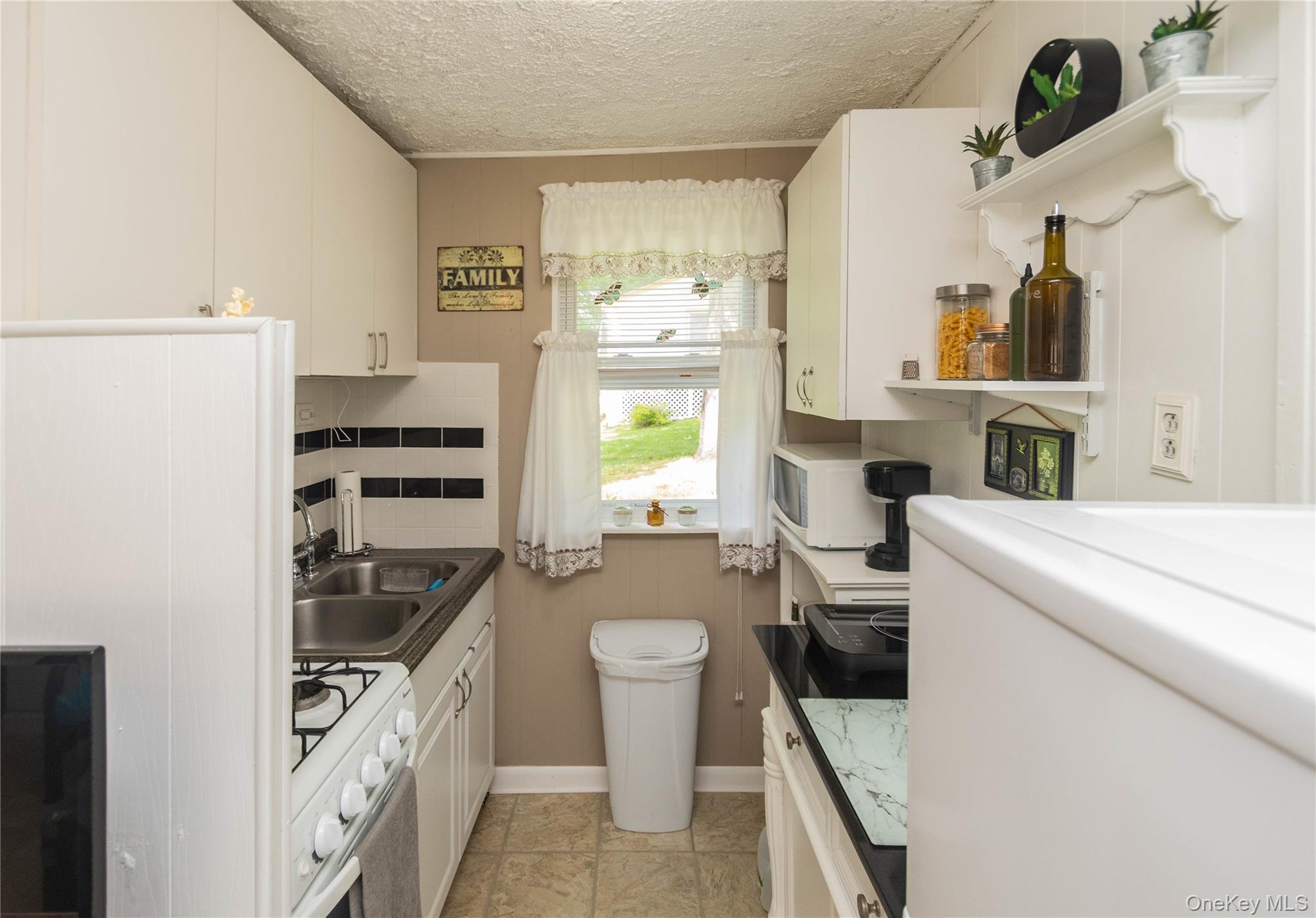 7 Brodie Road, Unit 23 photo 7