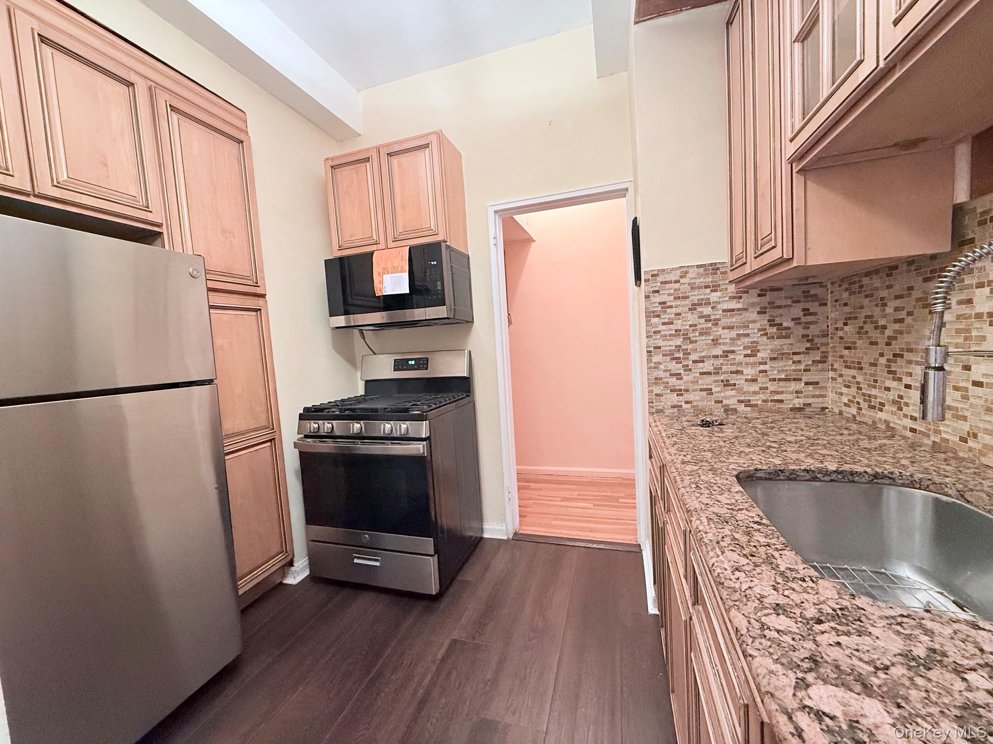 83-75 Woodhaven Boulevard, Unit LB10 photo 3