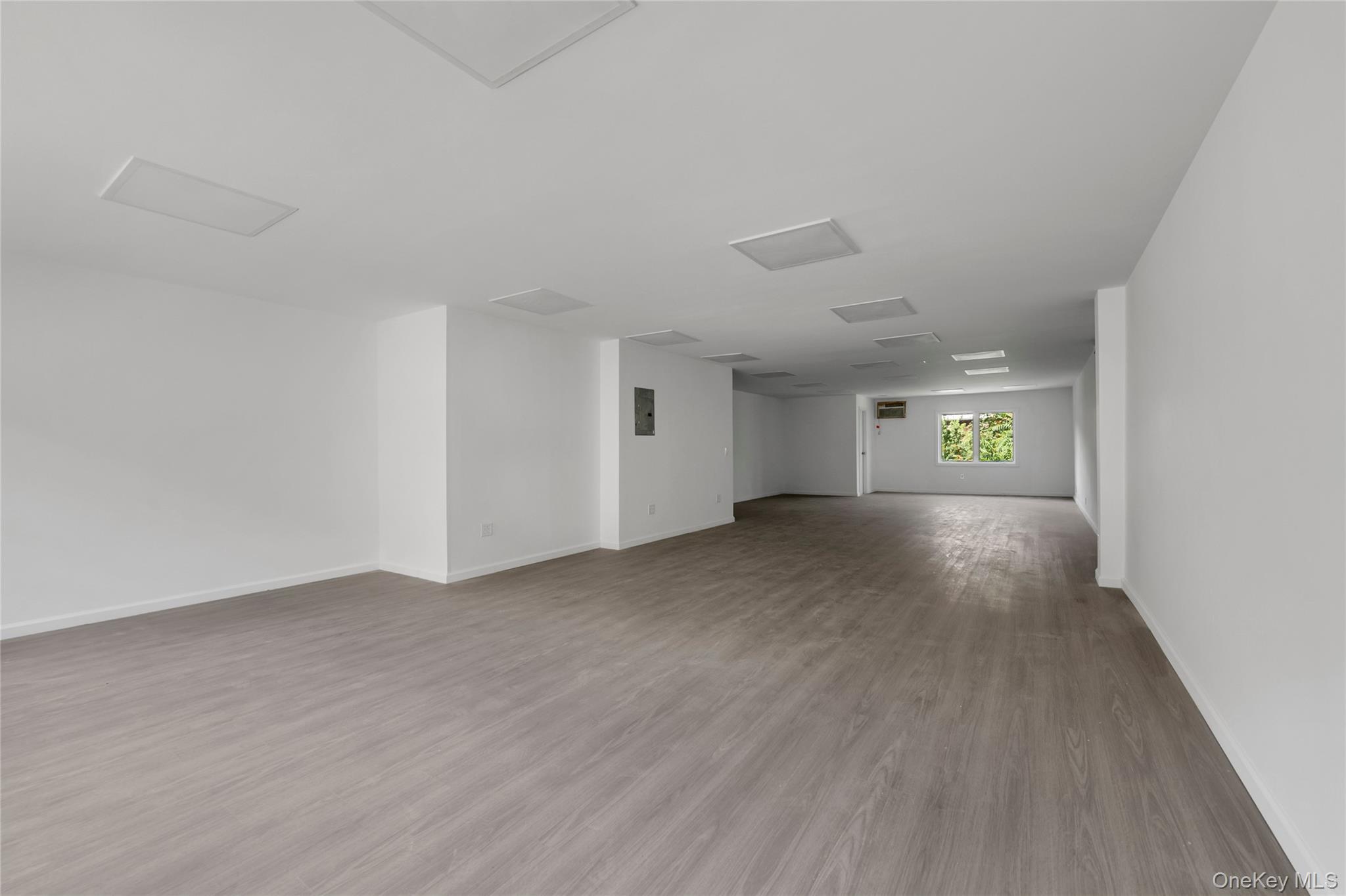 67-05 Roosevelt Avenue – For Sale photo 13