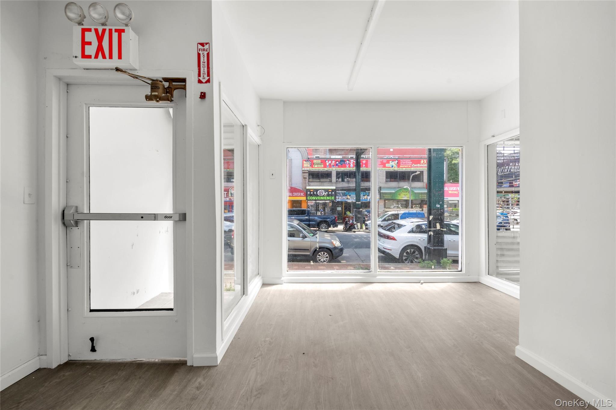 67-05 Roosevelt Avenue – For Sale photo 5