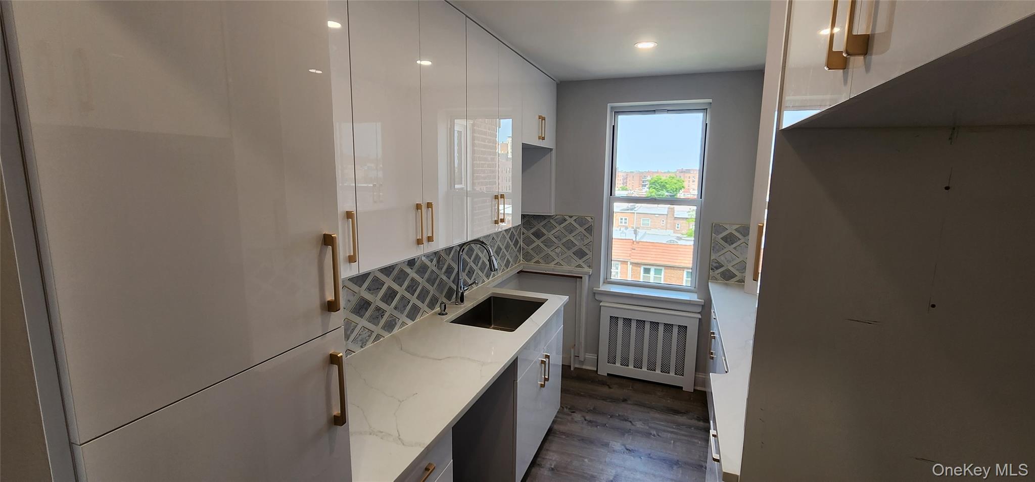 105-38 63rd Drive, Unit 5-P photo 2