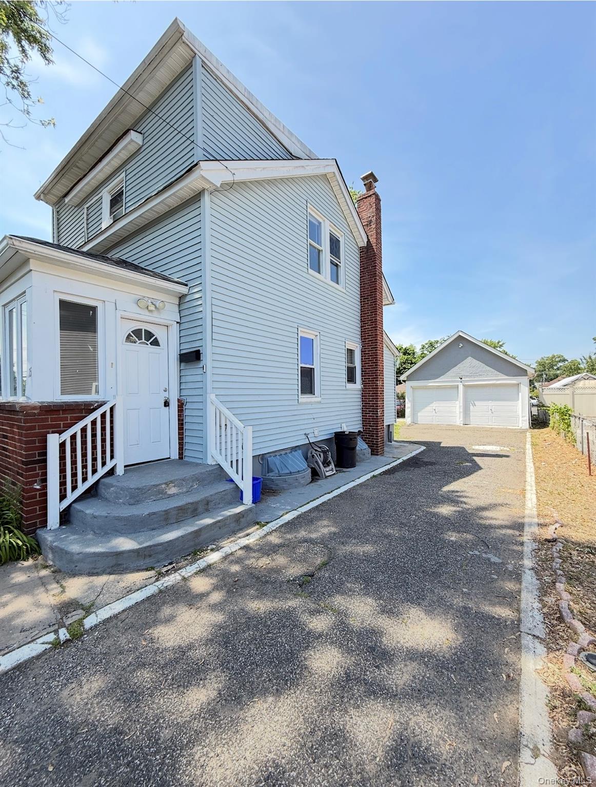 15 Mirin Avenue – For Sale photo 2