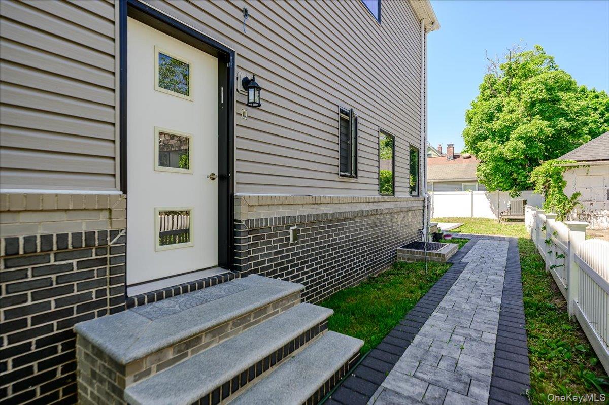 345 Washington Avenue – For Sale photo 34