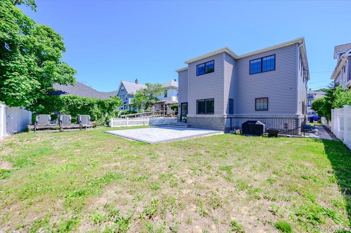 345 Washington Avenue – For Sale photo 32