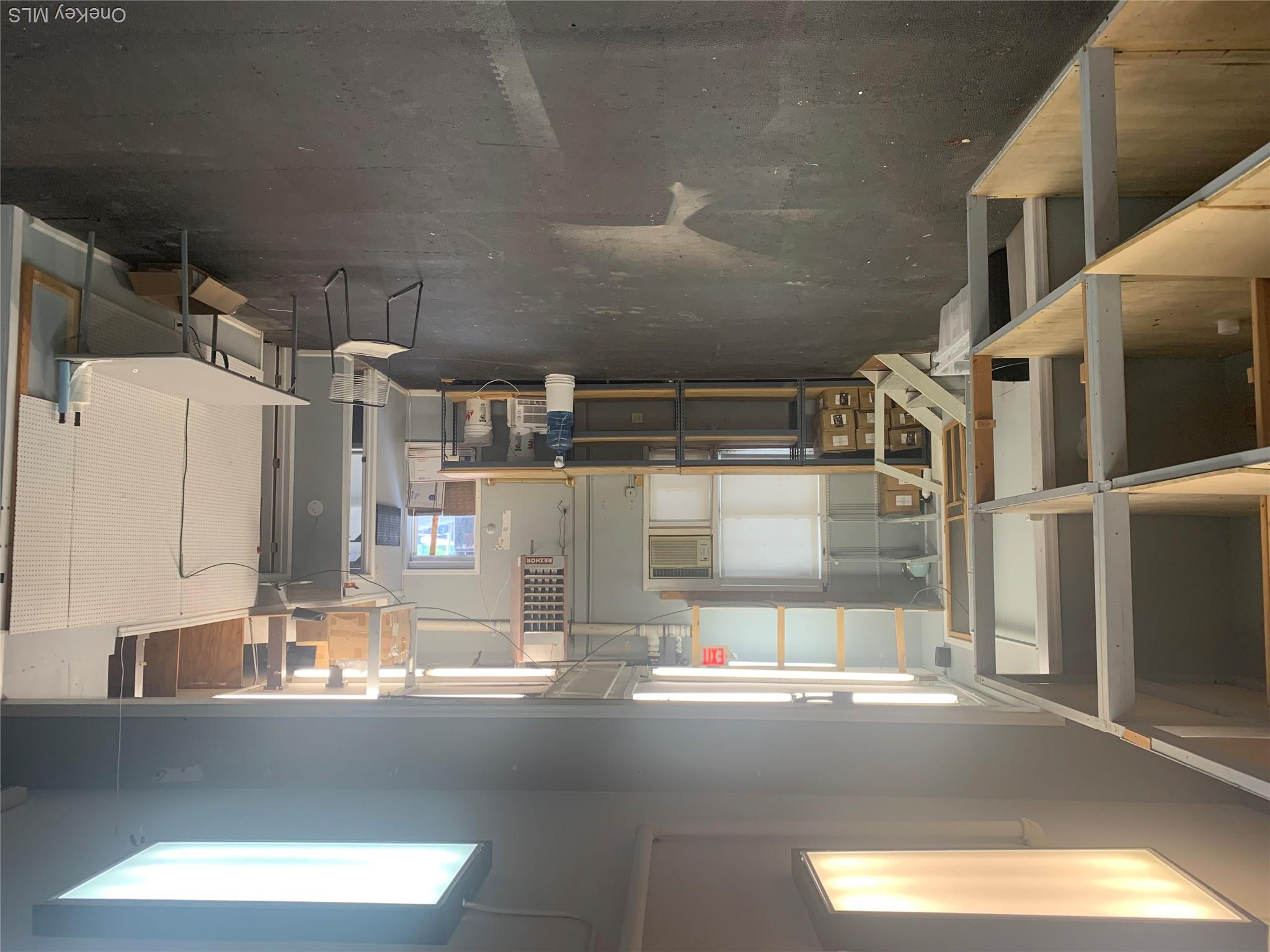 10 Willowdale Avenue, Unit D photo 3