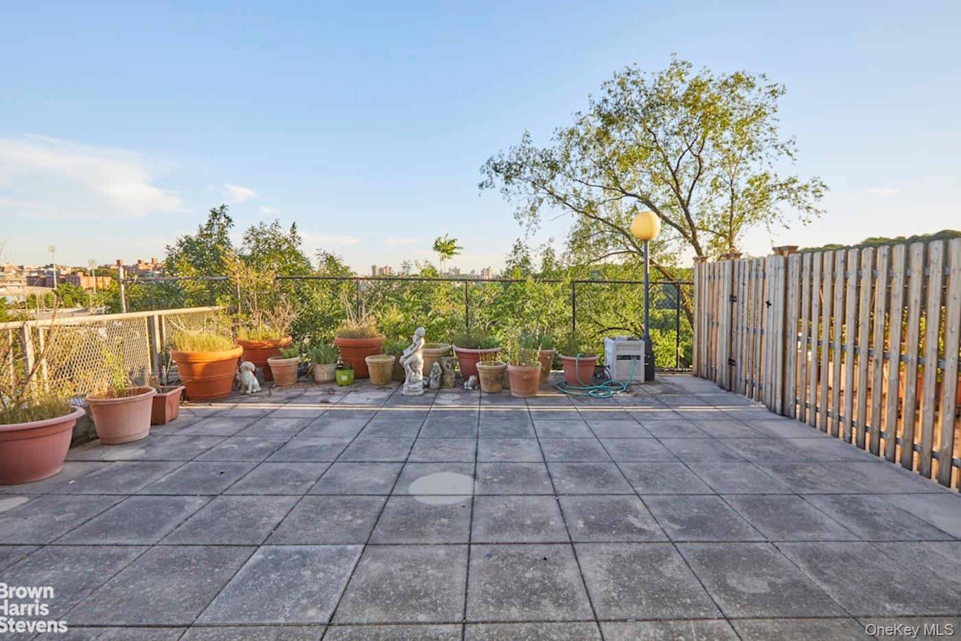 2400 Johnson Avenue, Unit 1K photo 2