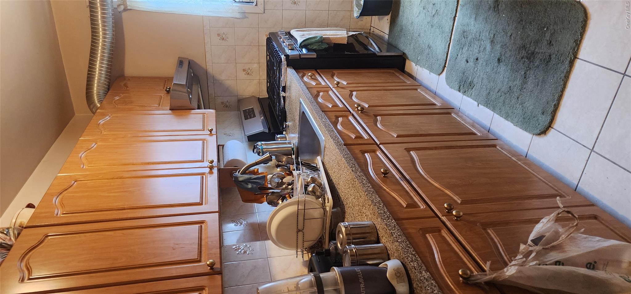 84-16 Elmhurst Avenue, Unit 5F photo 3