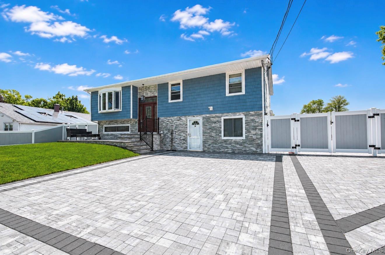 34 Fairdale Drive – For Sale photo 3