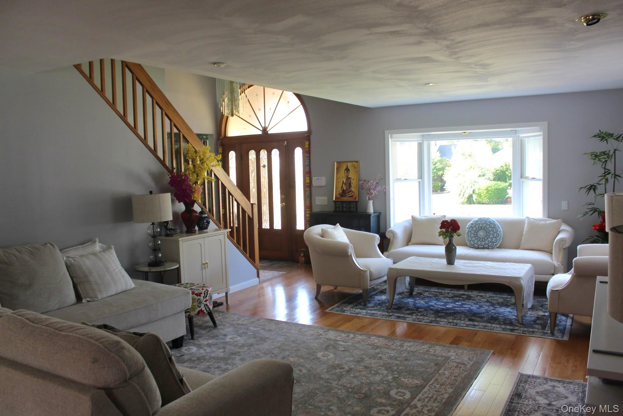 280 Park Avenue W – For Sale photo 3