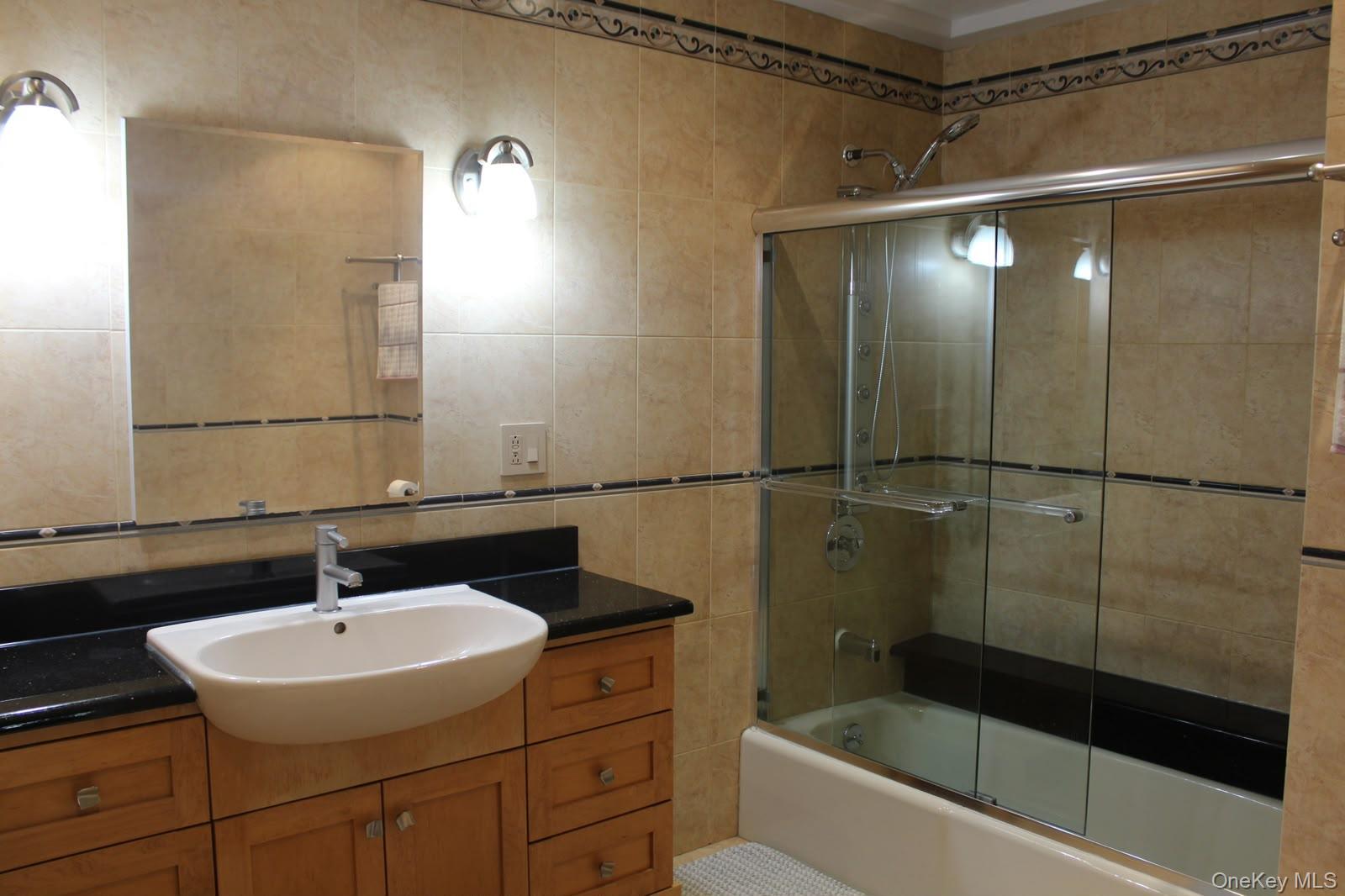 280 Park Avenue W – For Sale photo 14