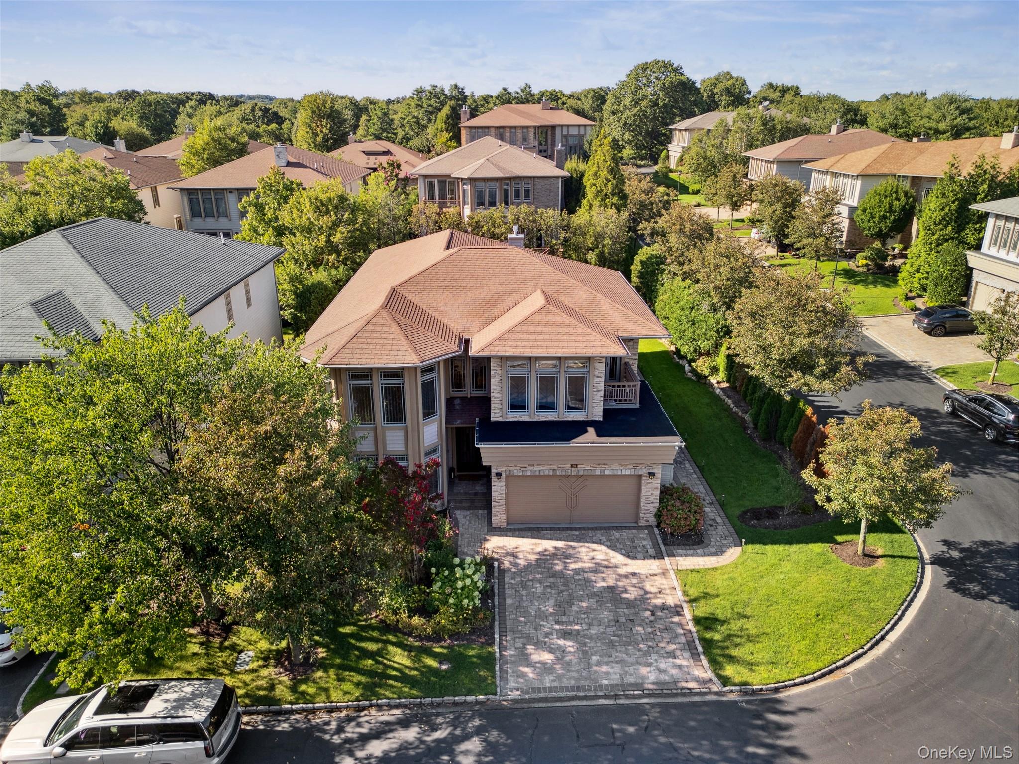 20 Kettlepond Road – For Sale photo 2