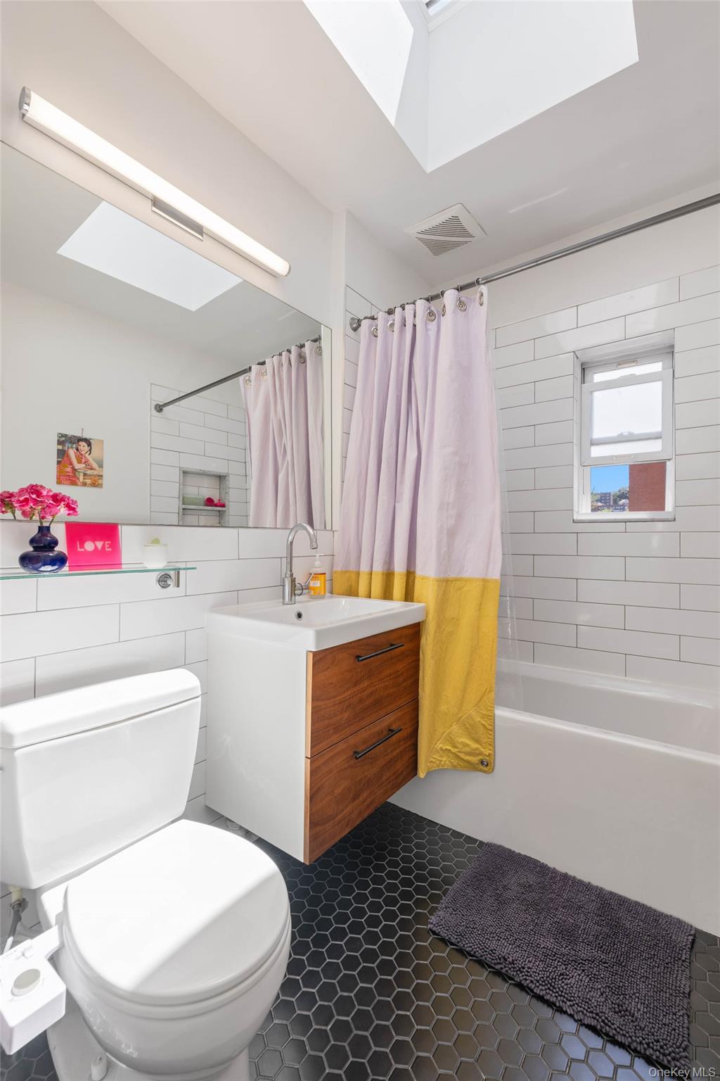 3446 Corlear Avenue, Unit 1 photo 12