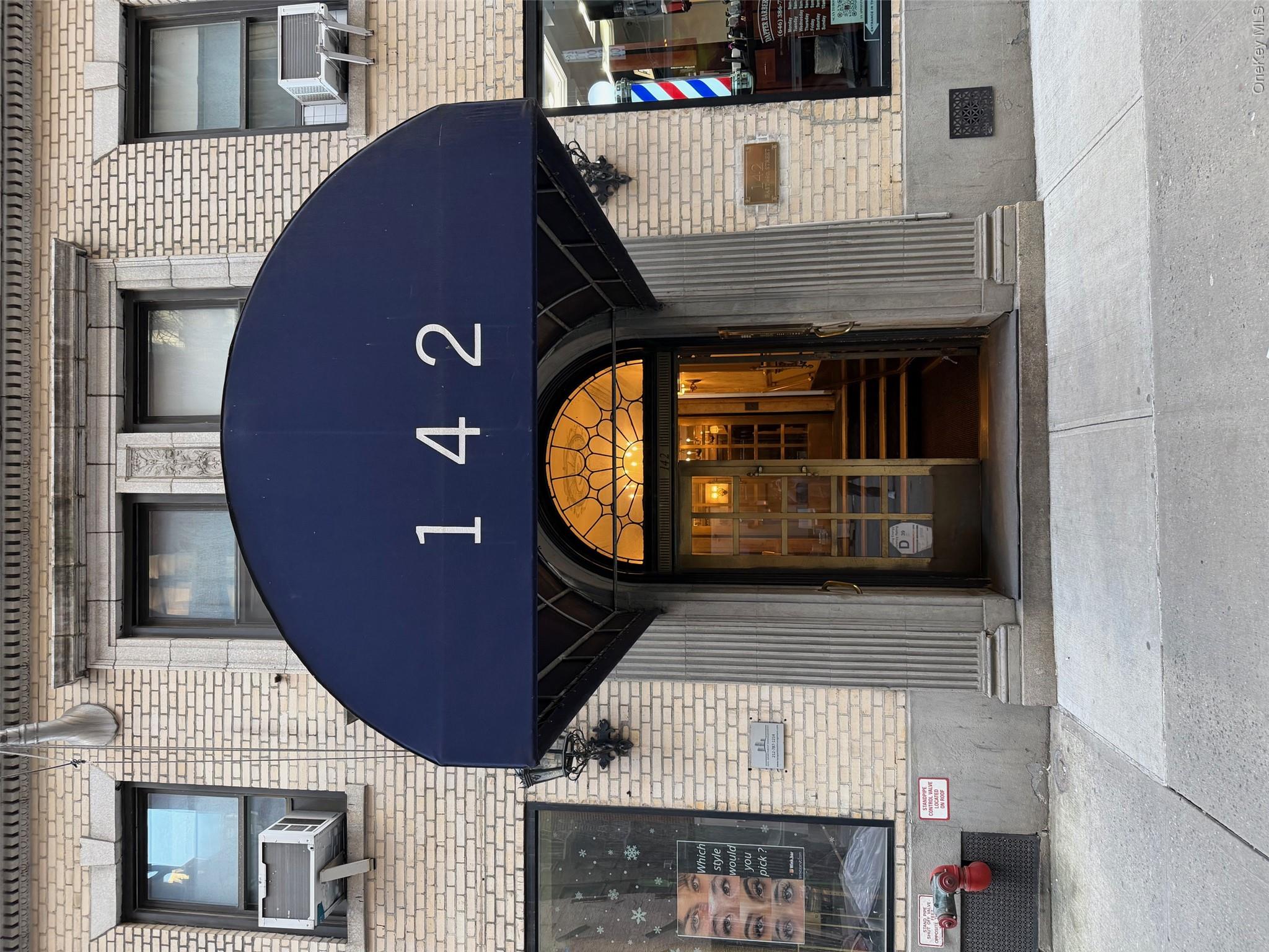 142 E 49th Street, Unit 5B photo 4