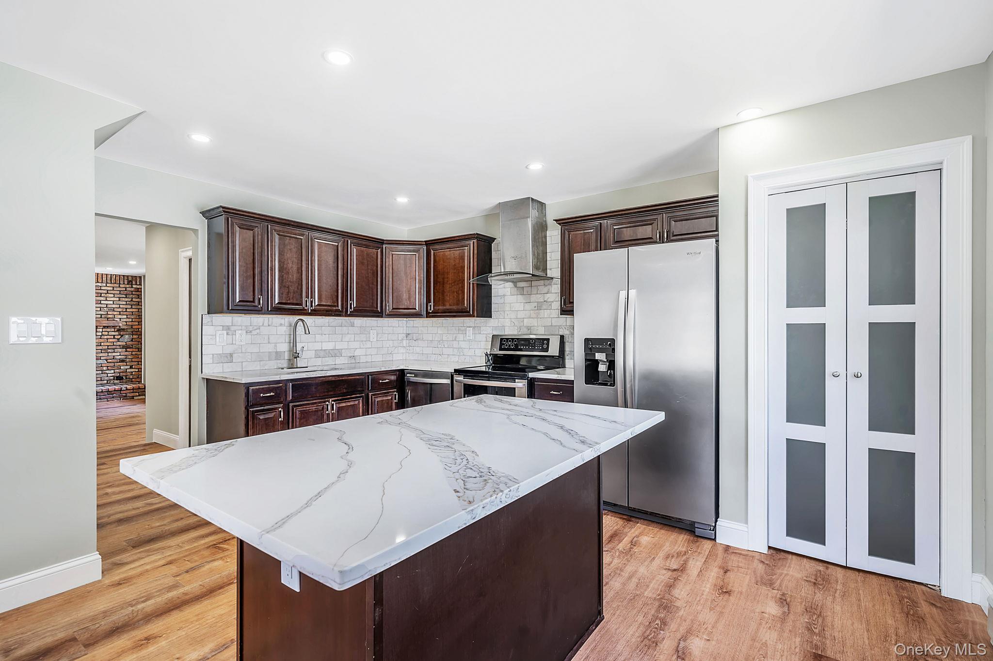 130 Greenbelt Parkway – For Sale photo 14