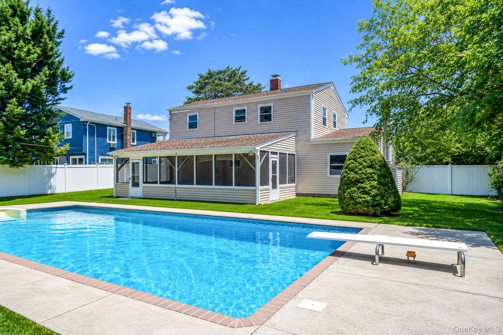 130 Greenbelt Parkway – For Sale photo 7