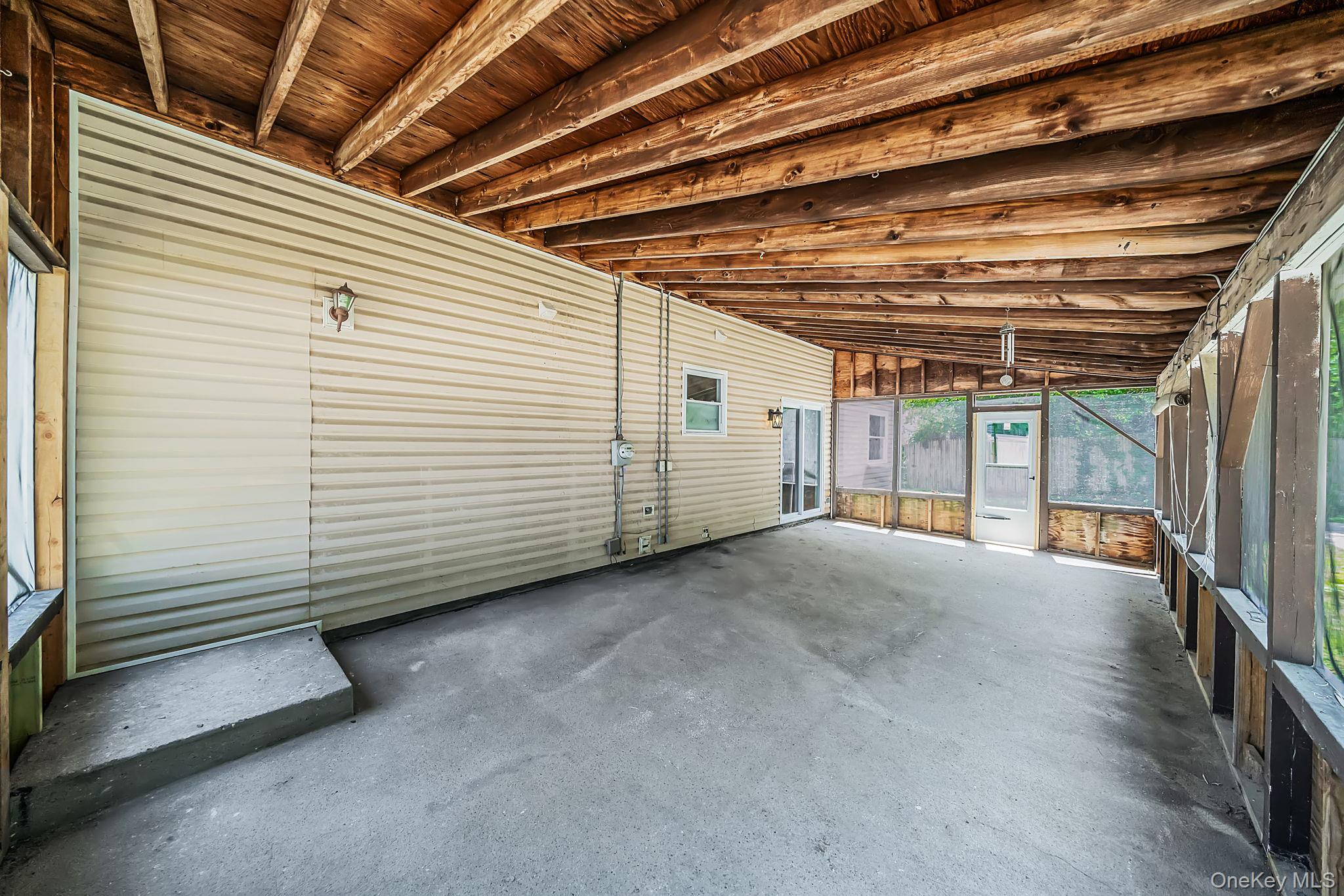 130 Greenbelt Parkway – For Sale photo 9