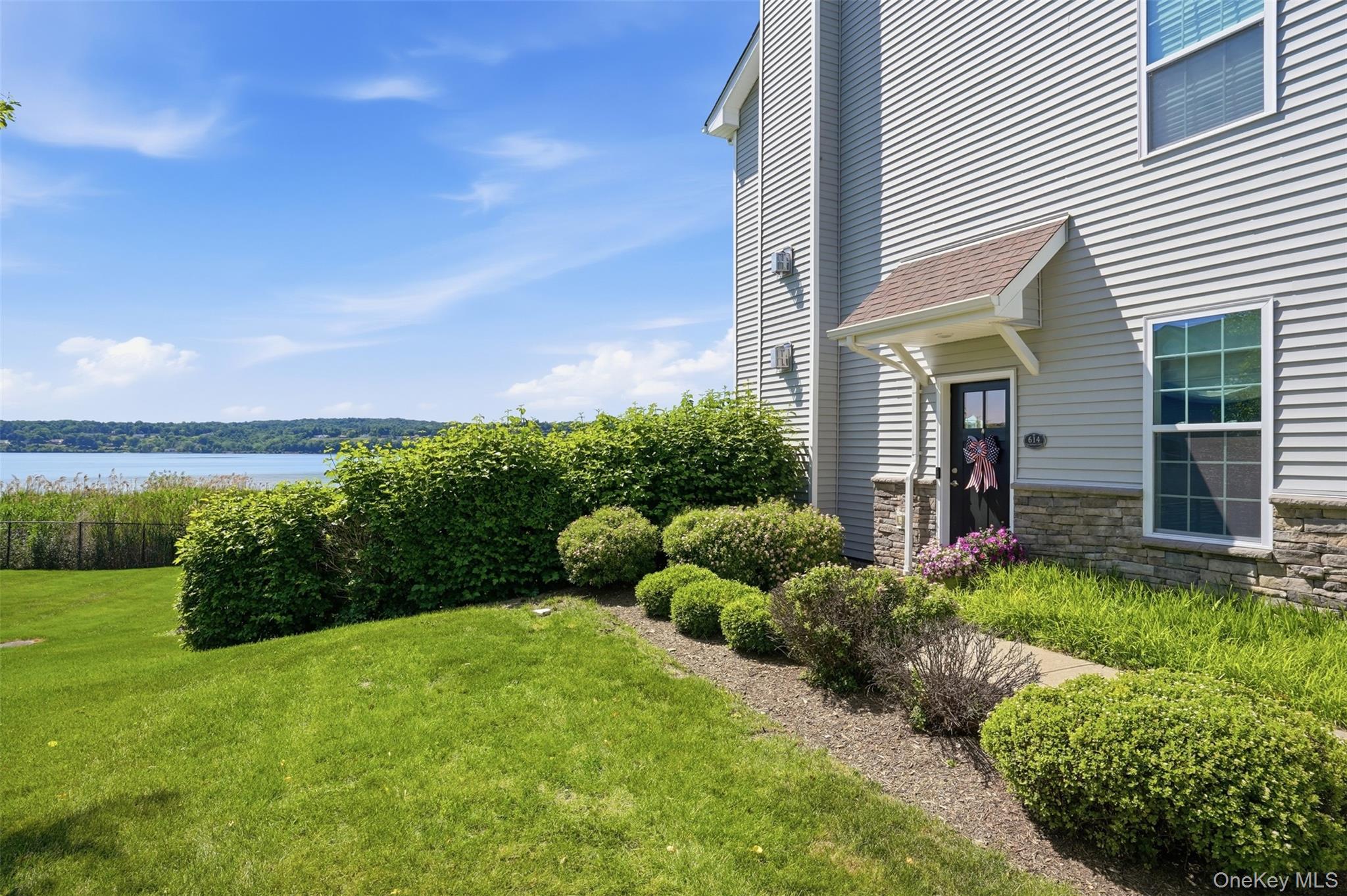 614 Sacandaga Loop – For Sale photo 3