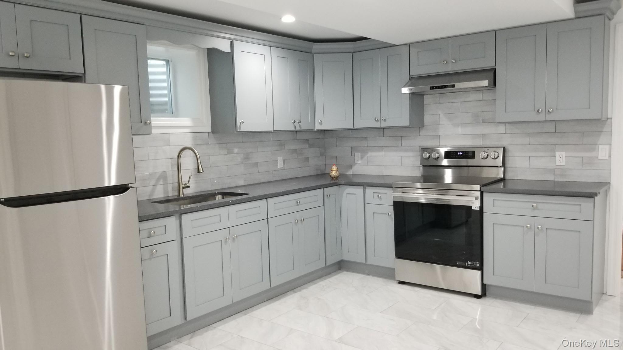 21 Adamson Street – For Rent photo 6