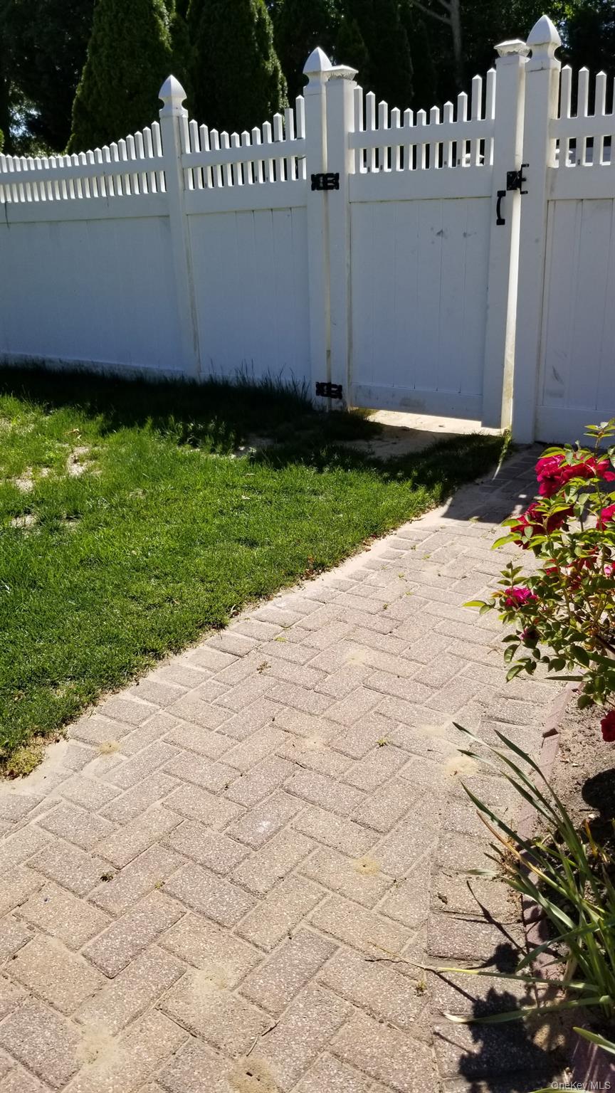 21 Adamson Street – For Rent