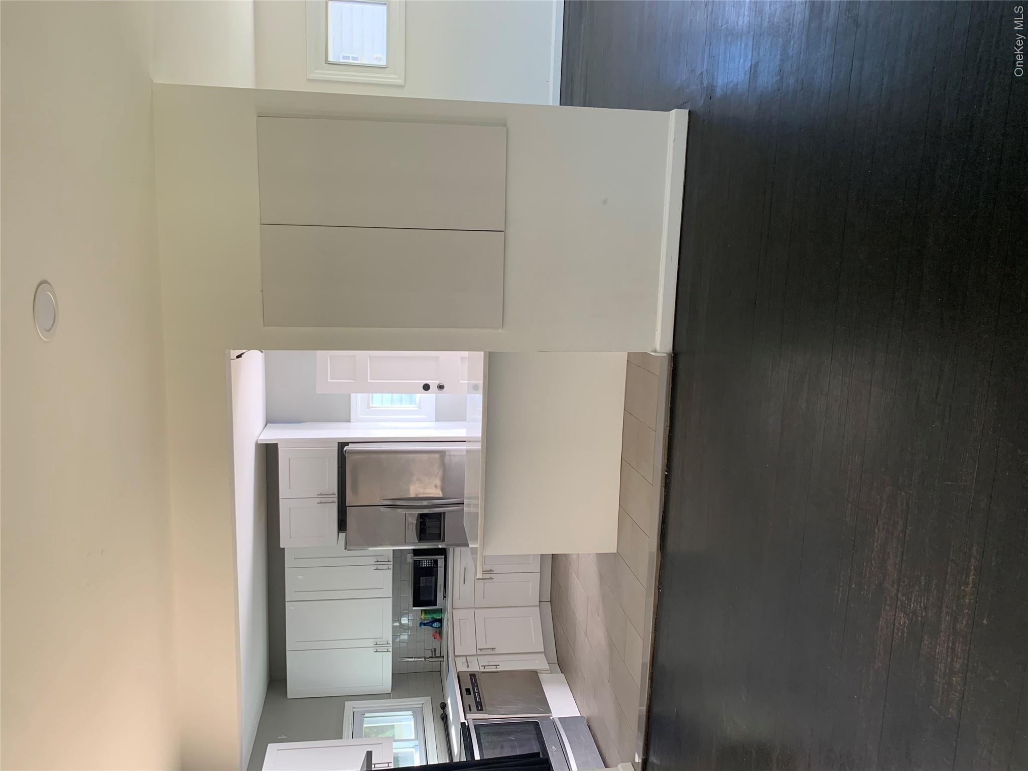 402 Leslie Lane – For Rent photo 5