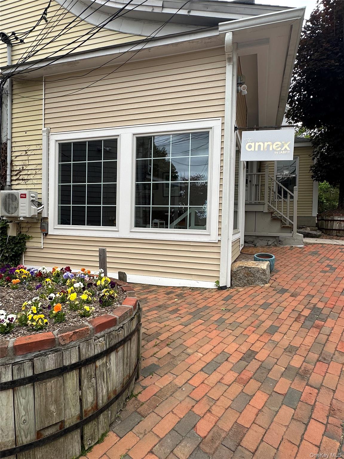 201 King Street – For Rent photo 11