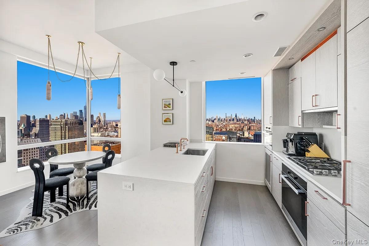 138 Willoughby Street, Unit 48A photo 3