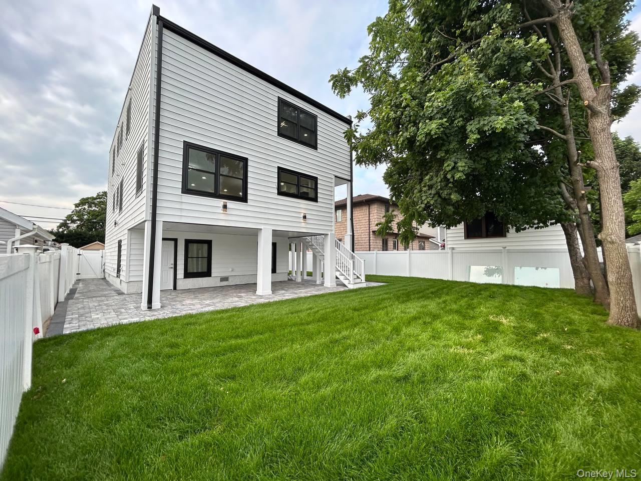 2450 Florin Court Bellmore – For Sale photo 47