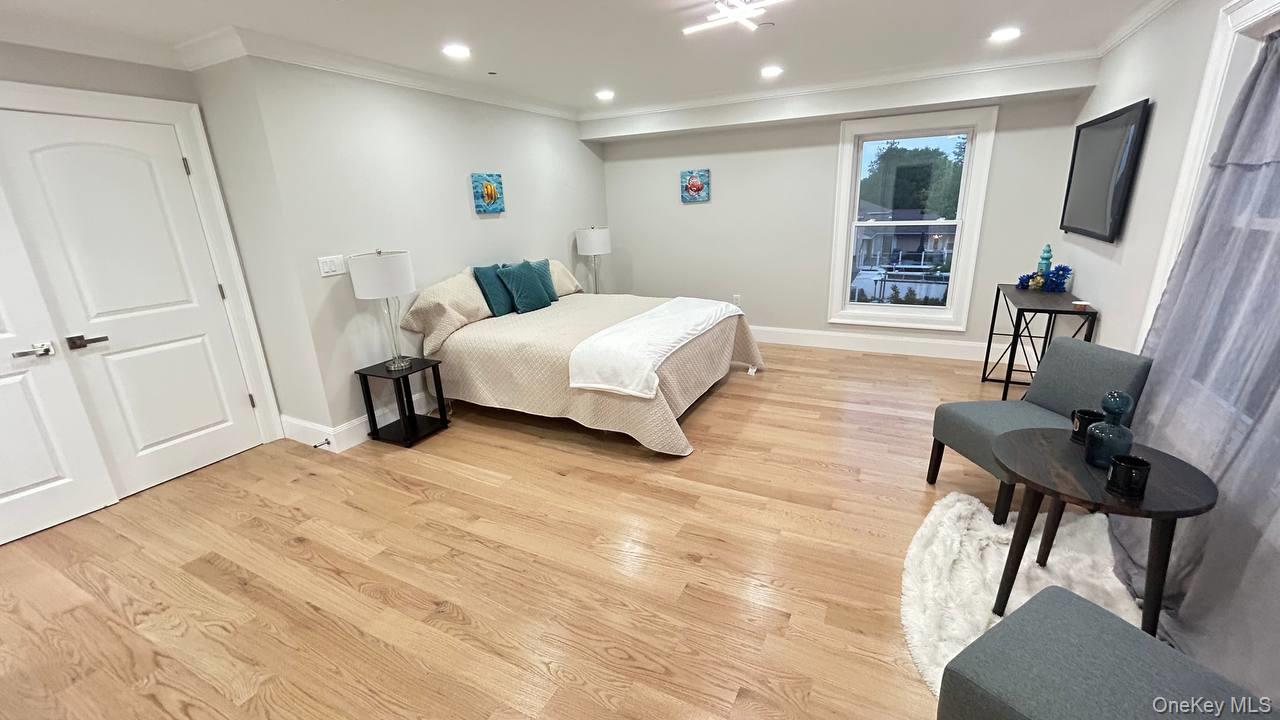 2450 Florin Court Bellmore – For Sale photo 24