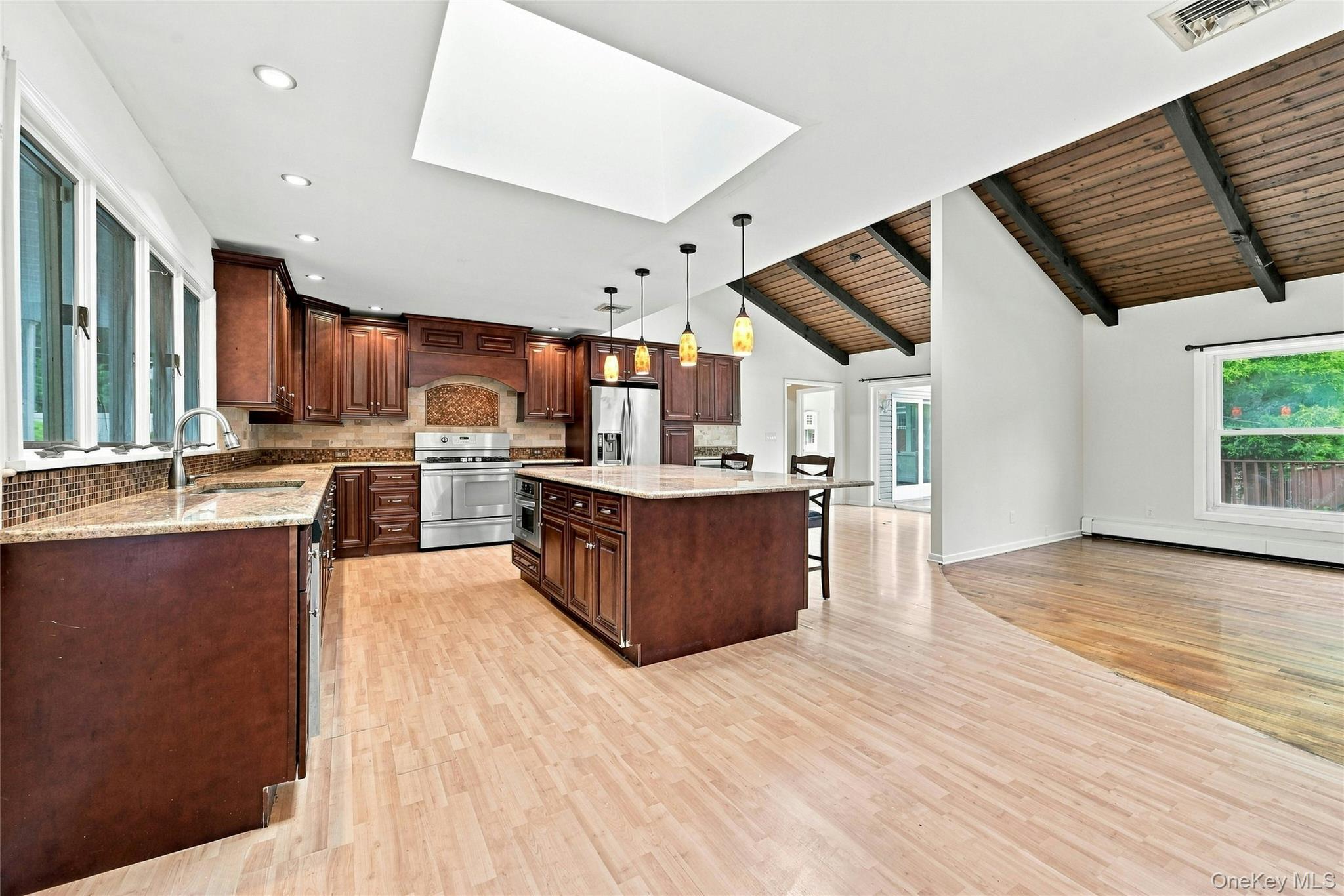 6 Winfield Drive – For Sale photo 7