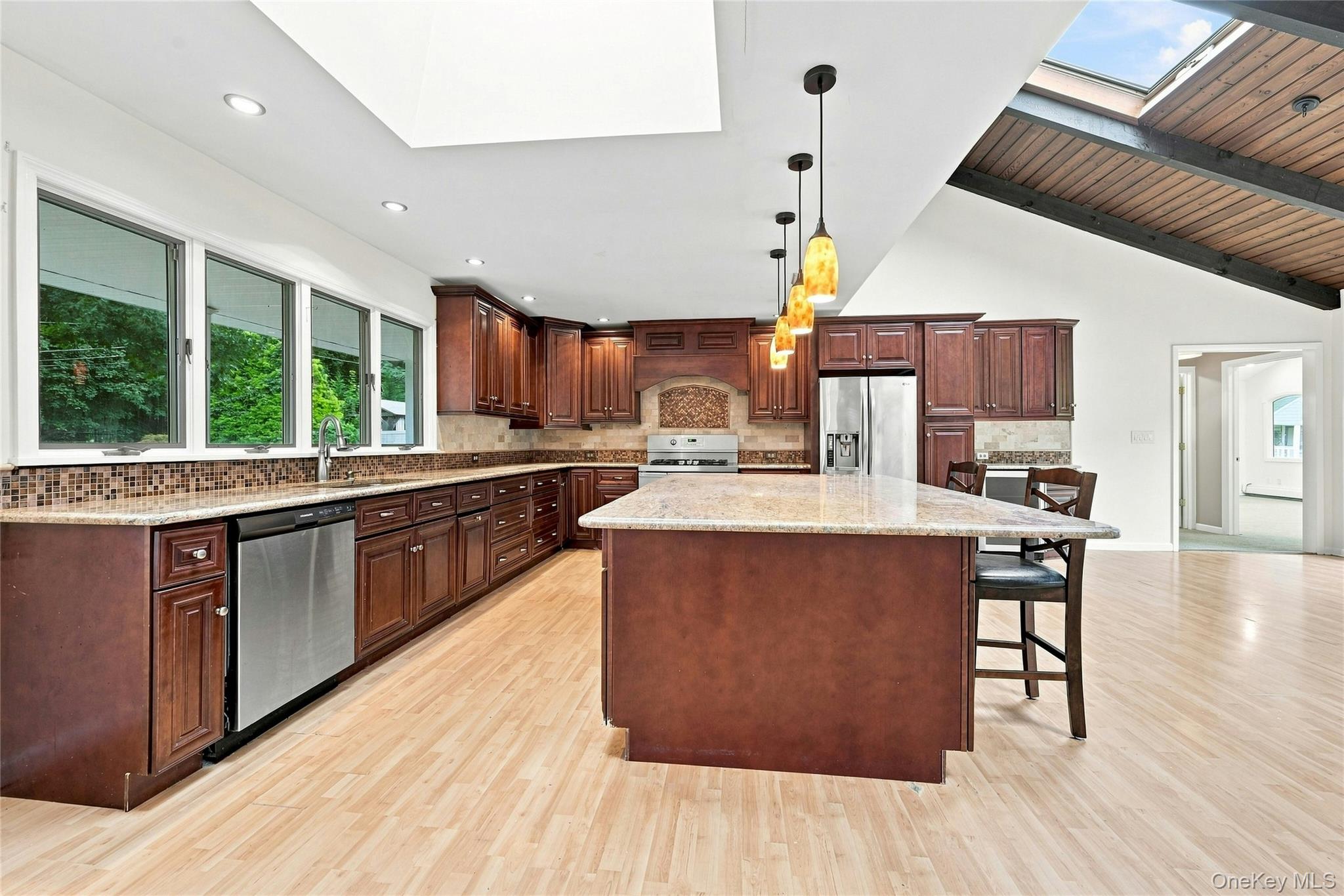 6 Winfield Drive – For Sale photo 6