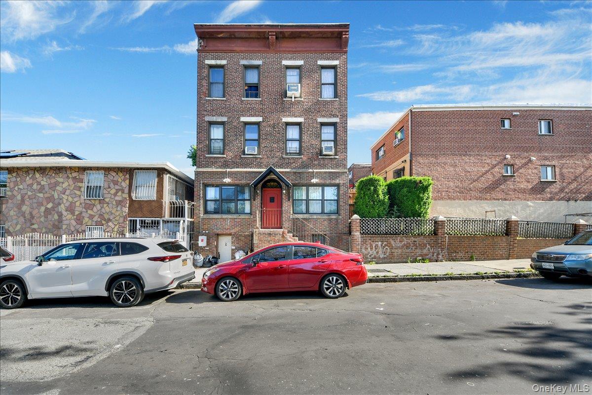 1748 Cross Bronx Expressway – For Sale