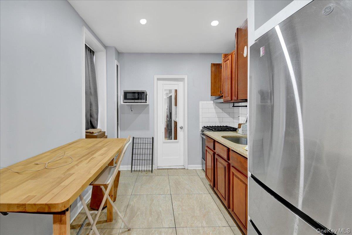 1748 Cross Bronx Expressway – For Sale photo 3