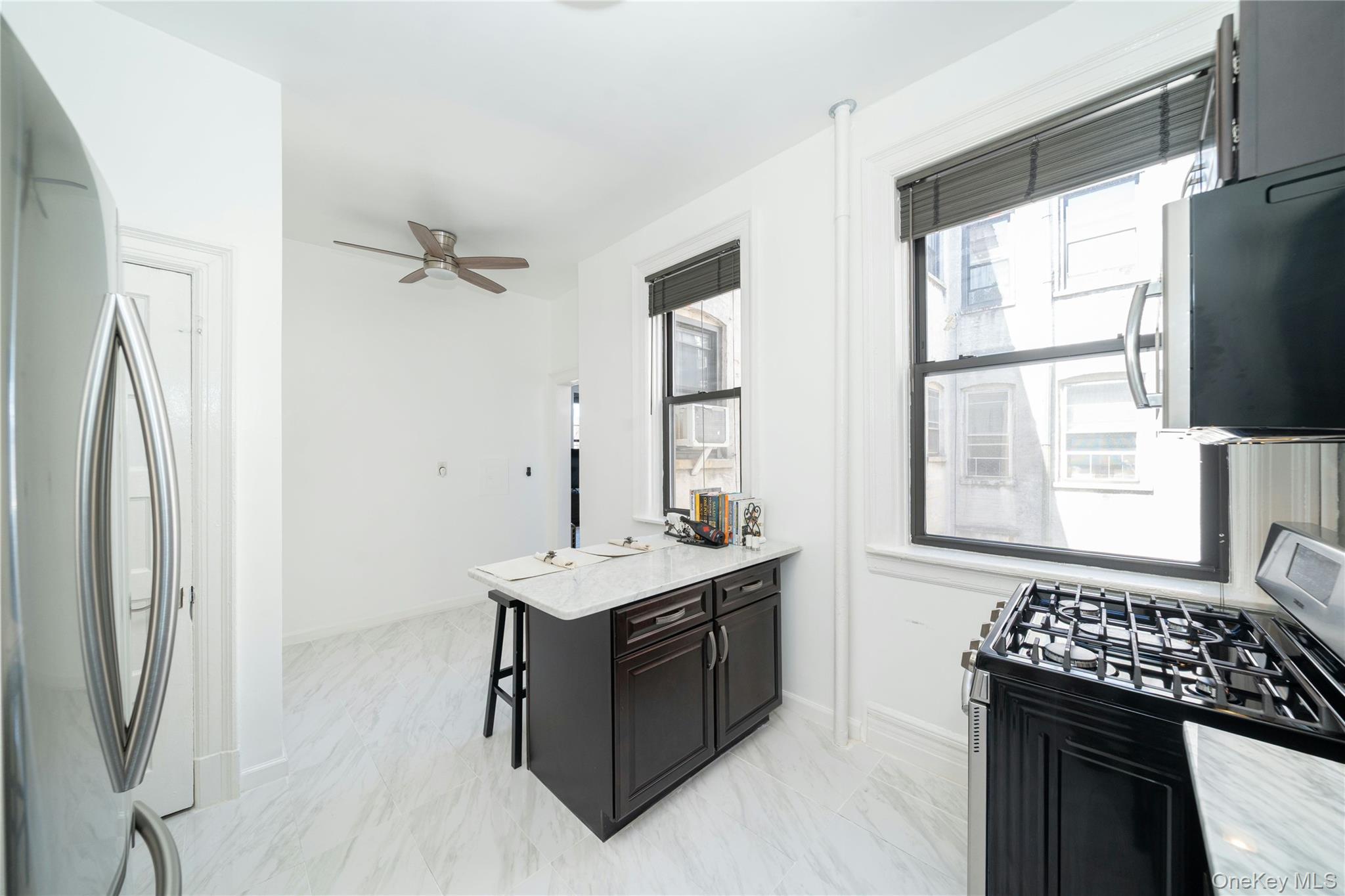 92 Hamilton Avenue, Unit 5E photo 2