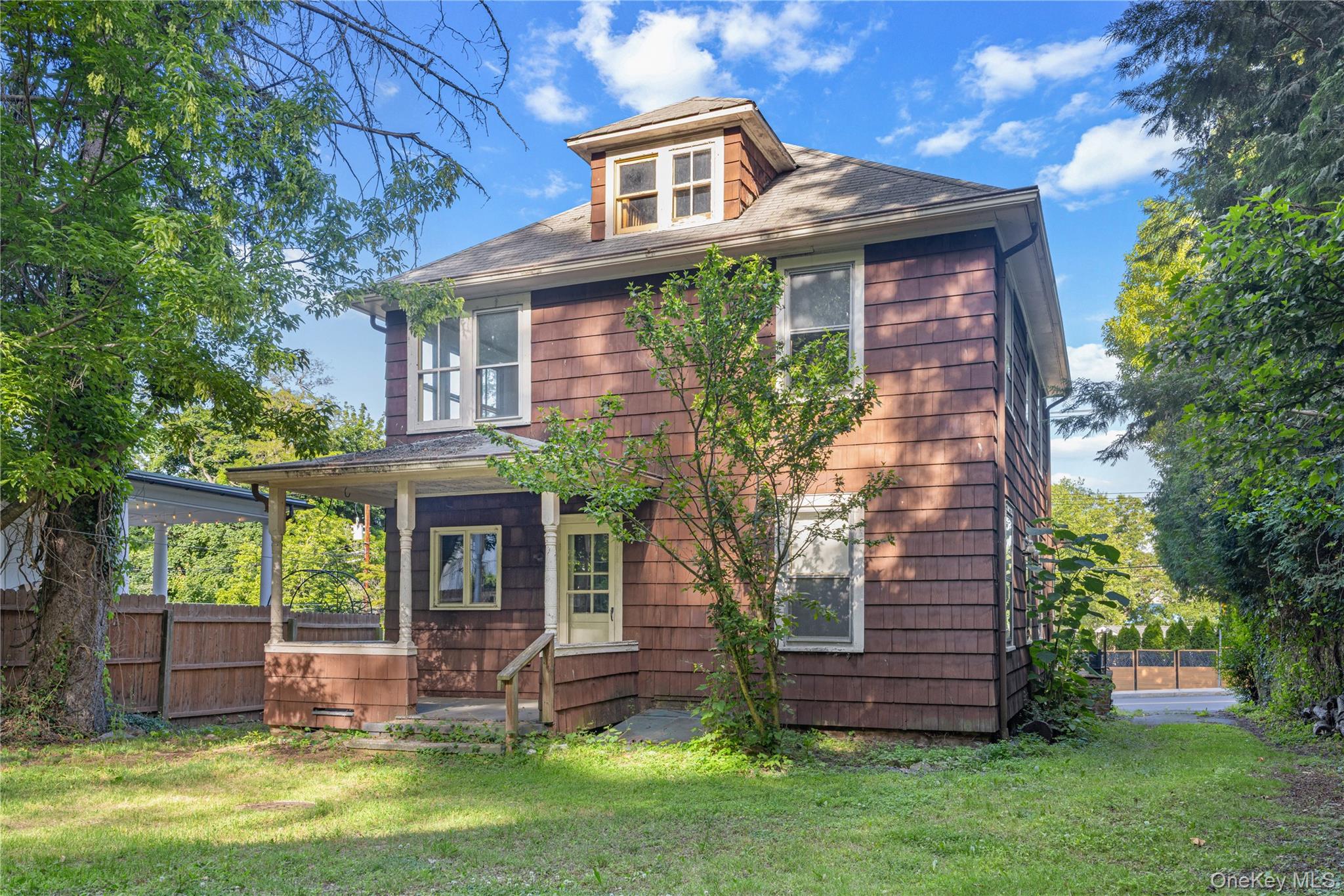 25 River Road – For Sale photo 33