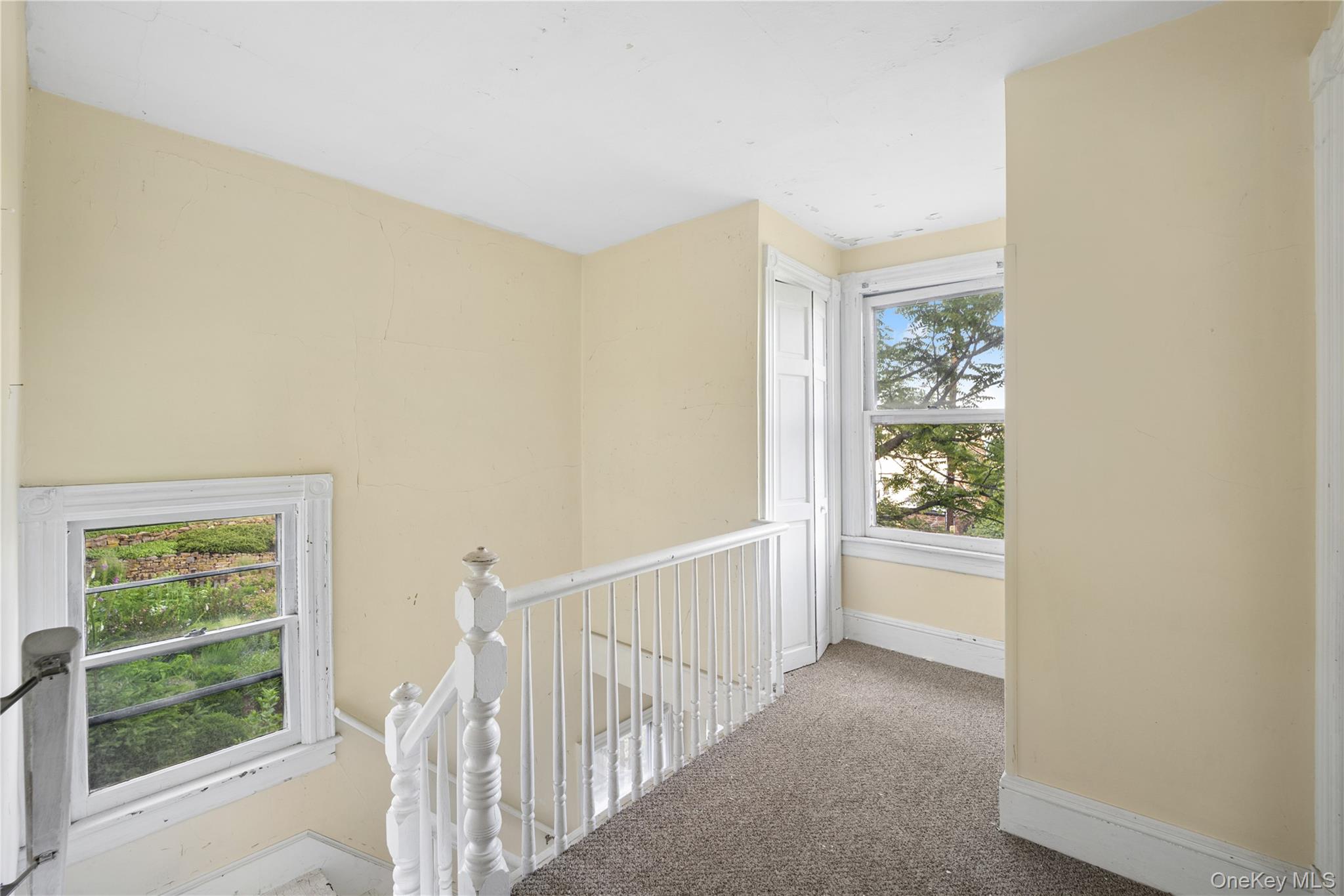 25 River Road – For Sale photo 10