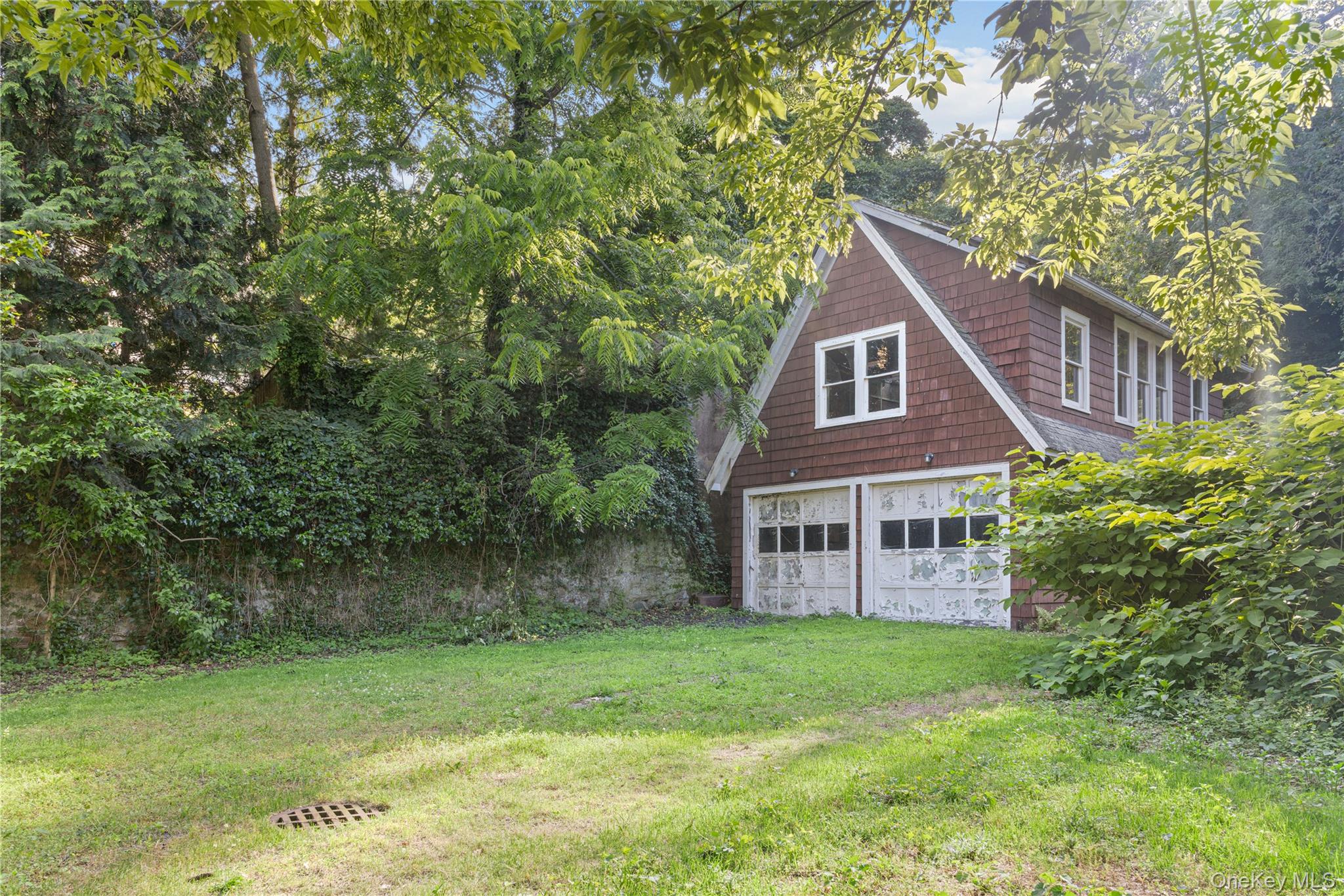 25 River Road – For Sale photo 24