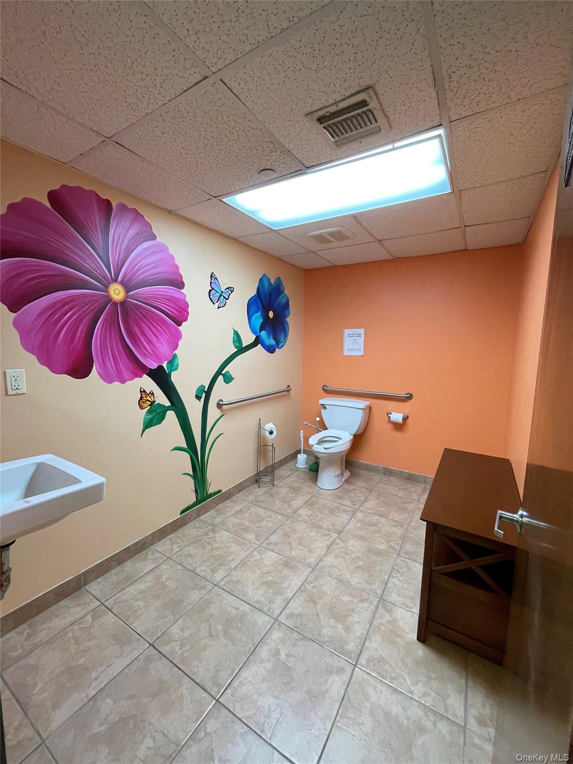 288 Hempstead Avenue – For Sale photo 5